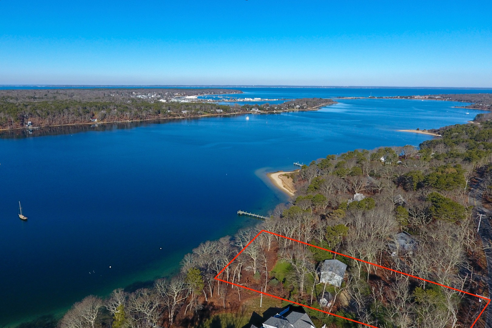 319 Barnes Road Oak Bluffs, MA 02557 - Photo 1 of 4 http://d1qzqeyxiitrap.cloudfront.net/photos/37728/6071be76.jpg