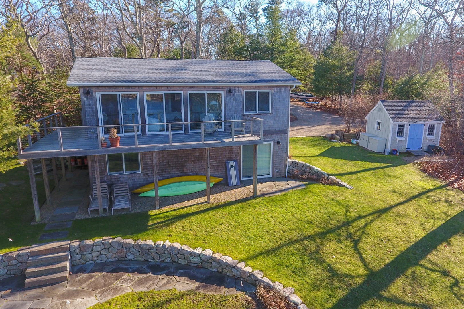 319 Barnes Road Oak Bluffs, MA 02557 - Photo 2 of 4 http://d1qzqeyxiitrap.cloudfront.net/photos/37728/8b6a4a8b.jpg