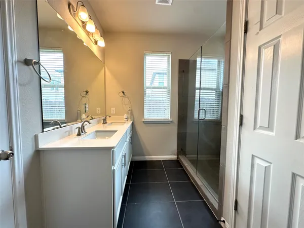 $2,550 | 3240 East Whitestone Boulevard, Unit 95, Cedar Park, TX 78613