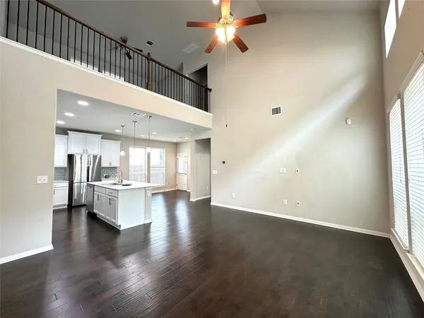 $2,550 | 3240 East Whitestone Boulevard, Unit 95, Cedar Park, TX 78613