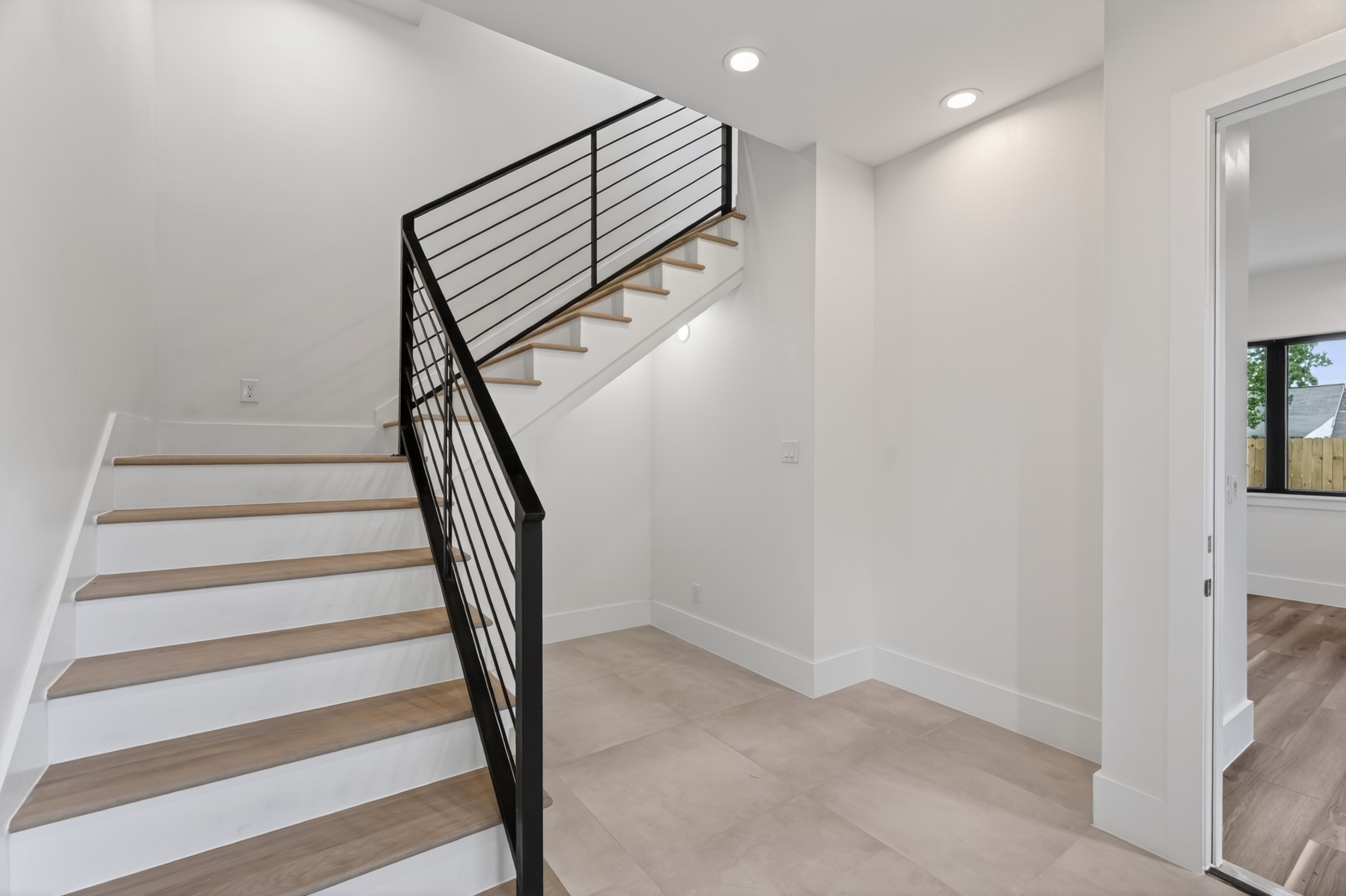 6824 Sidney Street, Unit B Houston, TX 77021 - Photo 5 of 45