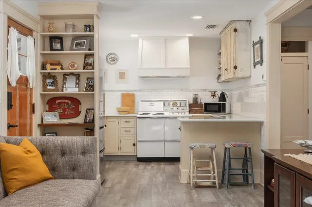 $1,225,000 | 16 Locust Street, St. Augustine, FL 32084