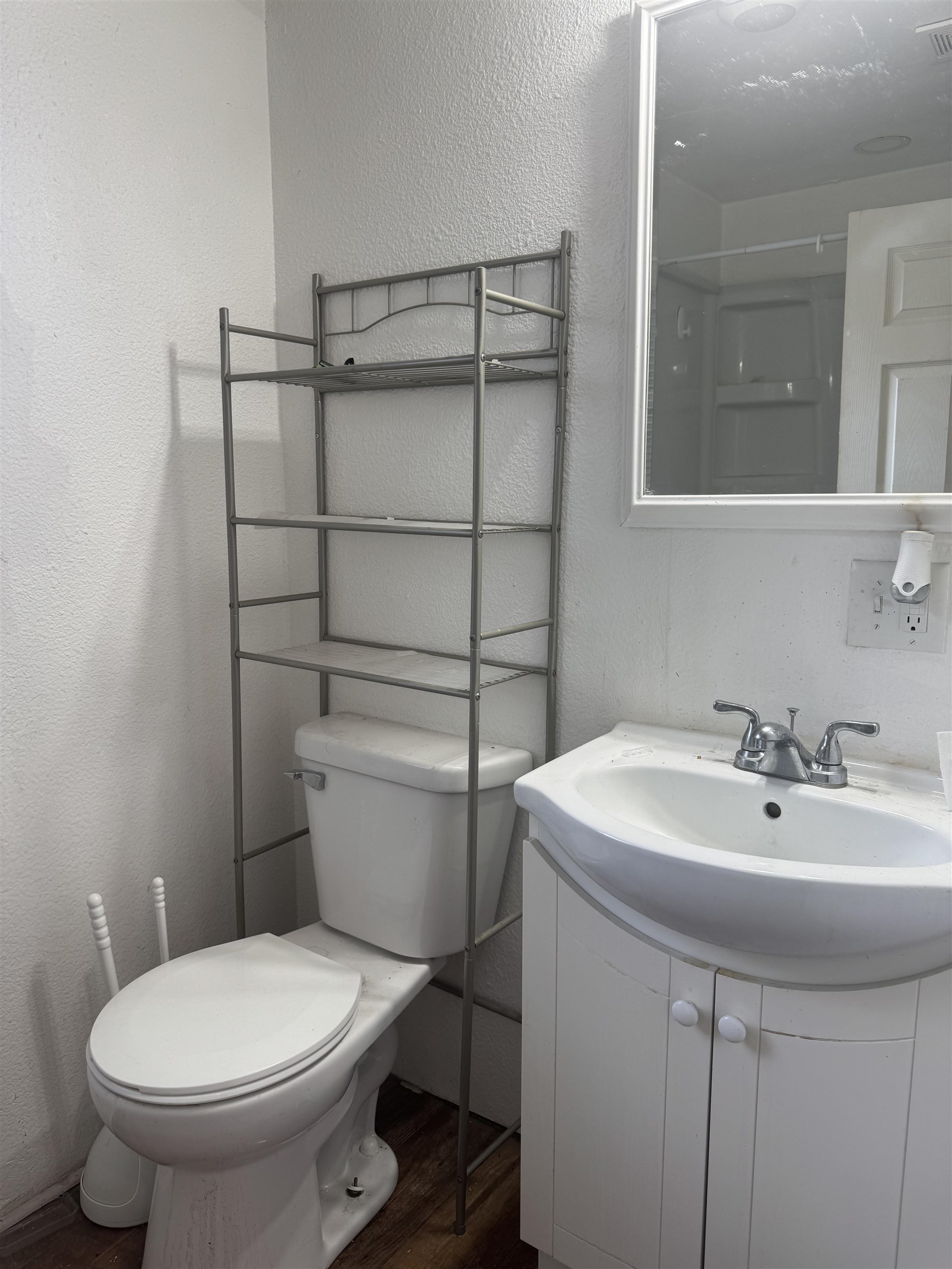 1402 Henry Avenue Beloit, WI 53511 - Photo 18 of 28