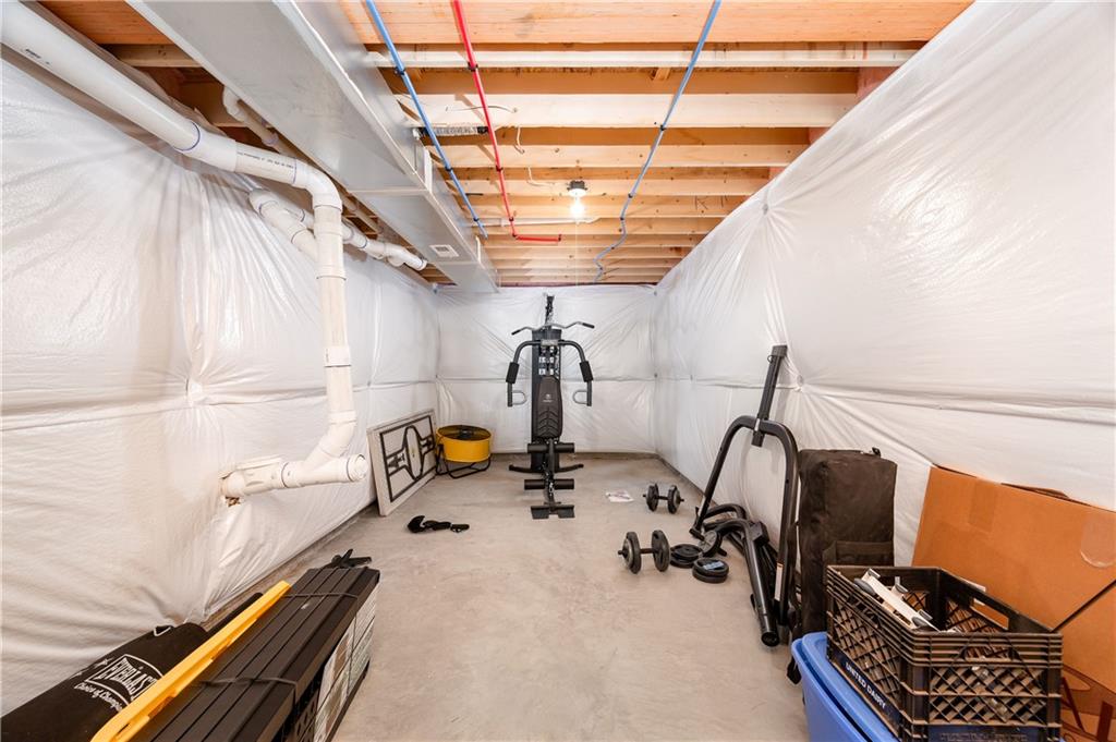 105 Jerome Drive Butler, PA 16001 - Photo 31 of 35 a room with gym equipment