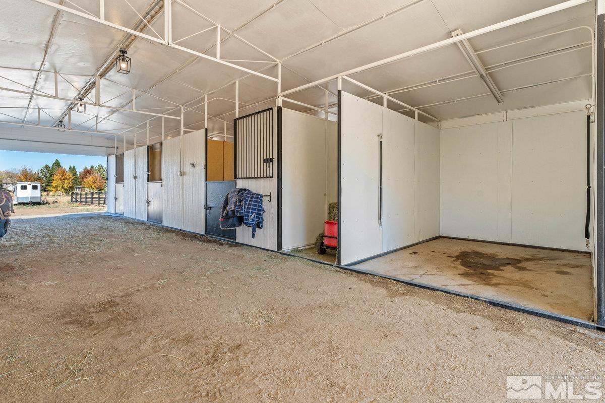 215 Neilson Road Reno, NV 89521 - Photo 19 of 40 a view of a garage