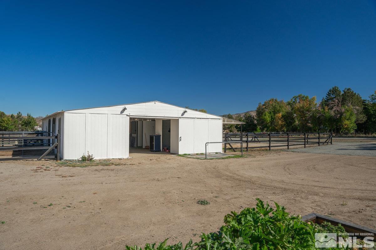215 Neilson Road Reno, NV 89521 - Photo 39 of 40 a view of a backyard