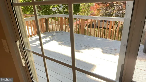 $2,950 | 6504 Medinah Lane, Alexandria, VA 22312