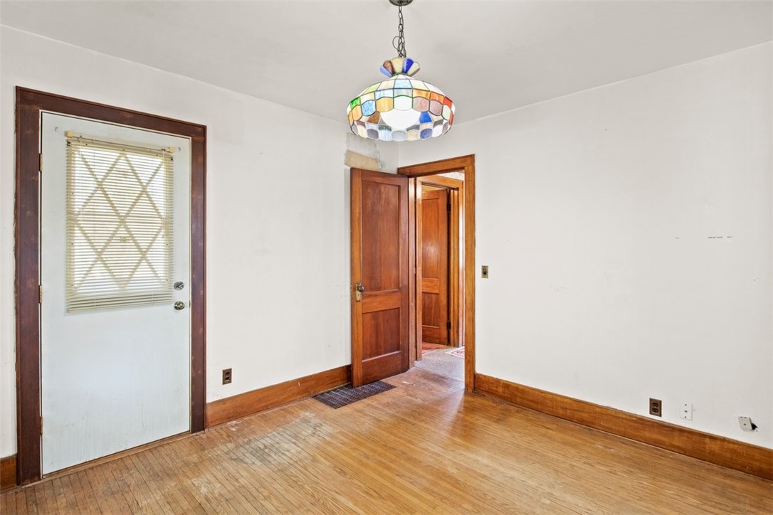 89 Doris Road Irondequoit, NY 14622 - Photo 8 of 29