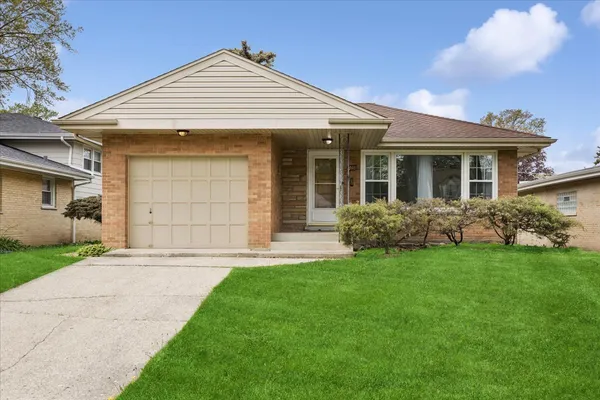 $315,000 | 748 North Rohde Avenue, Hillside, IL 60162