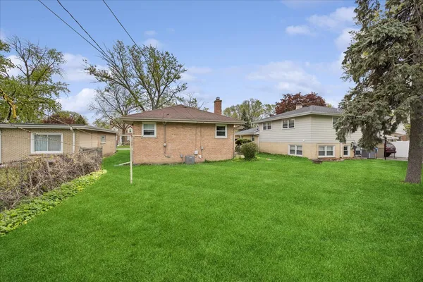 $315,000 | 748 North Rohde Avenue, Hillside, IL 60162