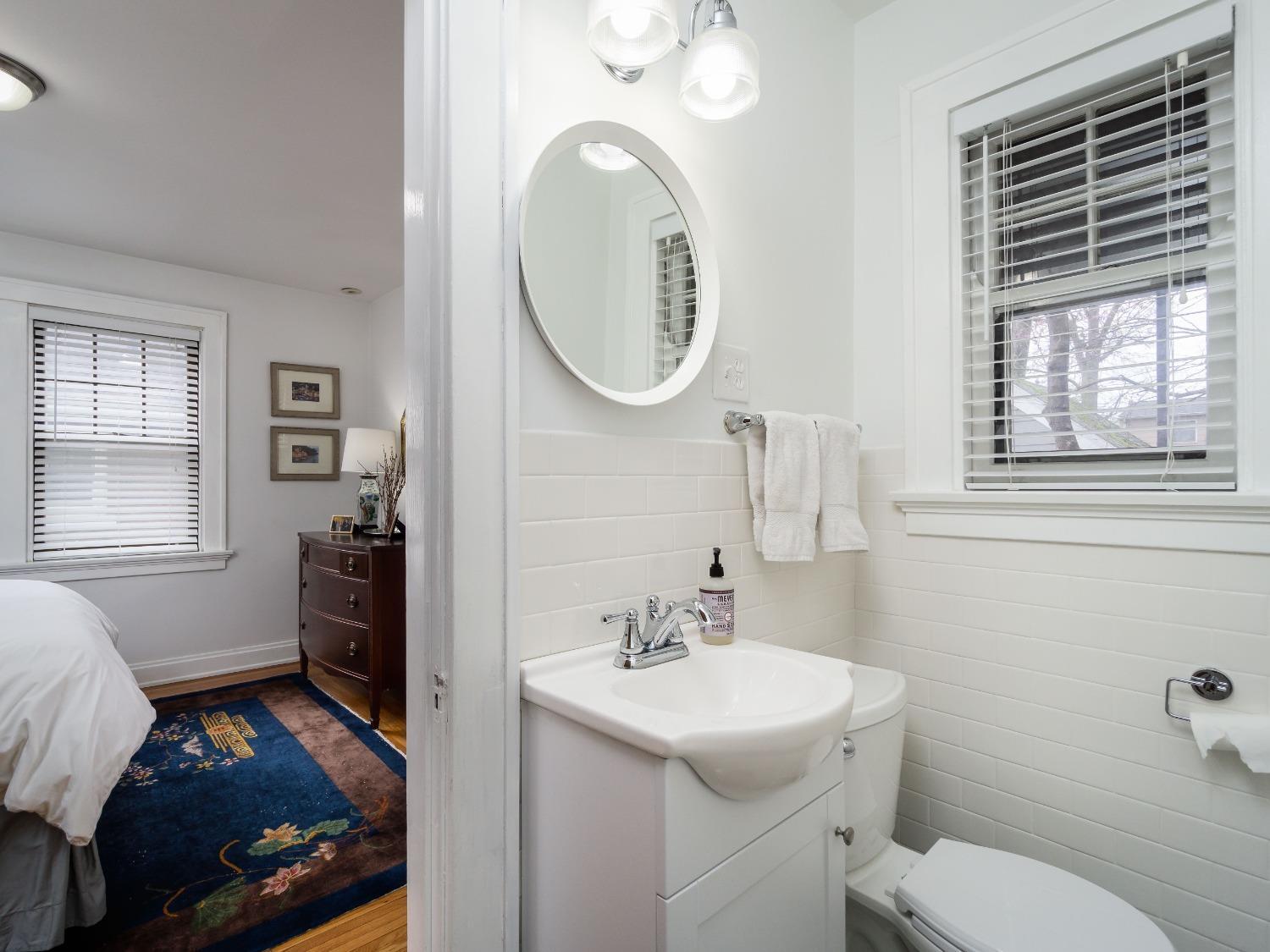 3725 Homewood Road Mariemont, OH 45227 - Photo 17 of 30 Gallery Image 17