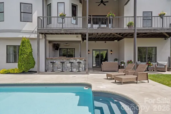 $1,849,000 | 64 Waterhill Way, Fletcher, NC 28732