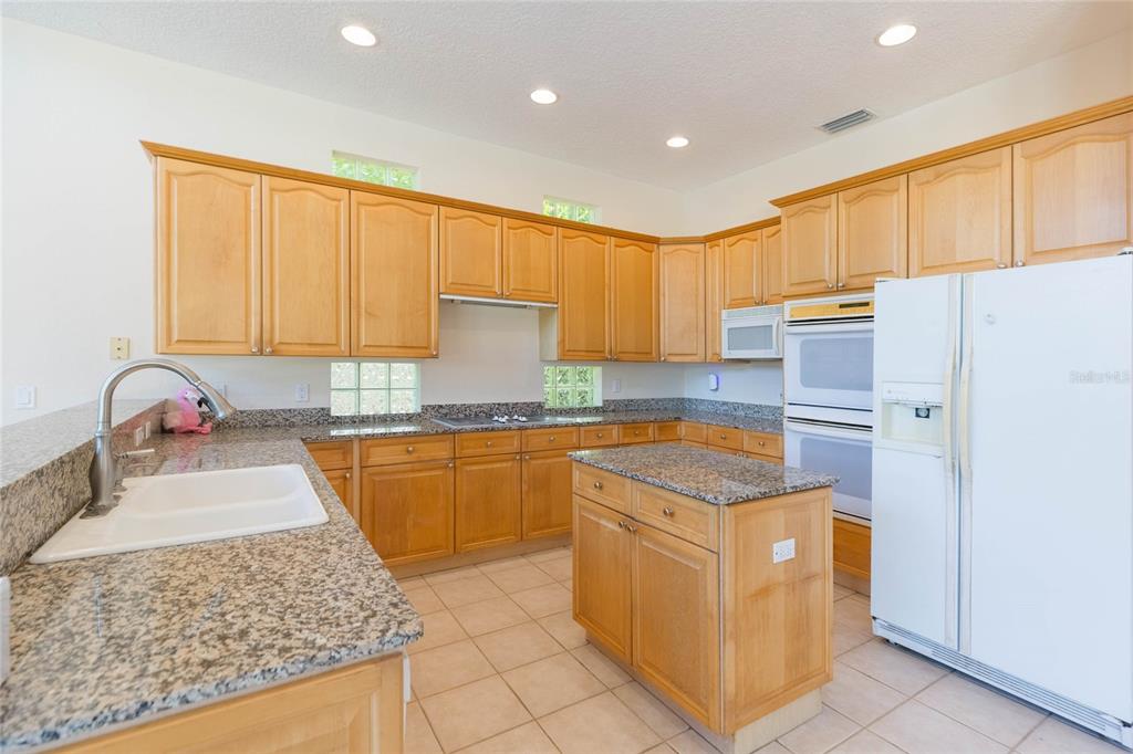 16531 Hutchison Road Odessa, FL 33556 - Photo 15 of 77