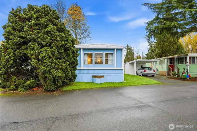 $94,000 | 11330 East Riverside Drive, Unit 25, Bothell, WA 98011