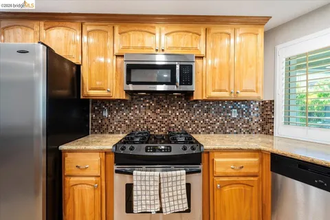 $999,999 | 14787 Oleander Street, San Leandro, CA 94578