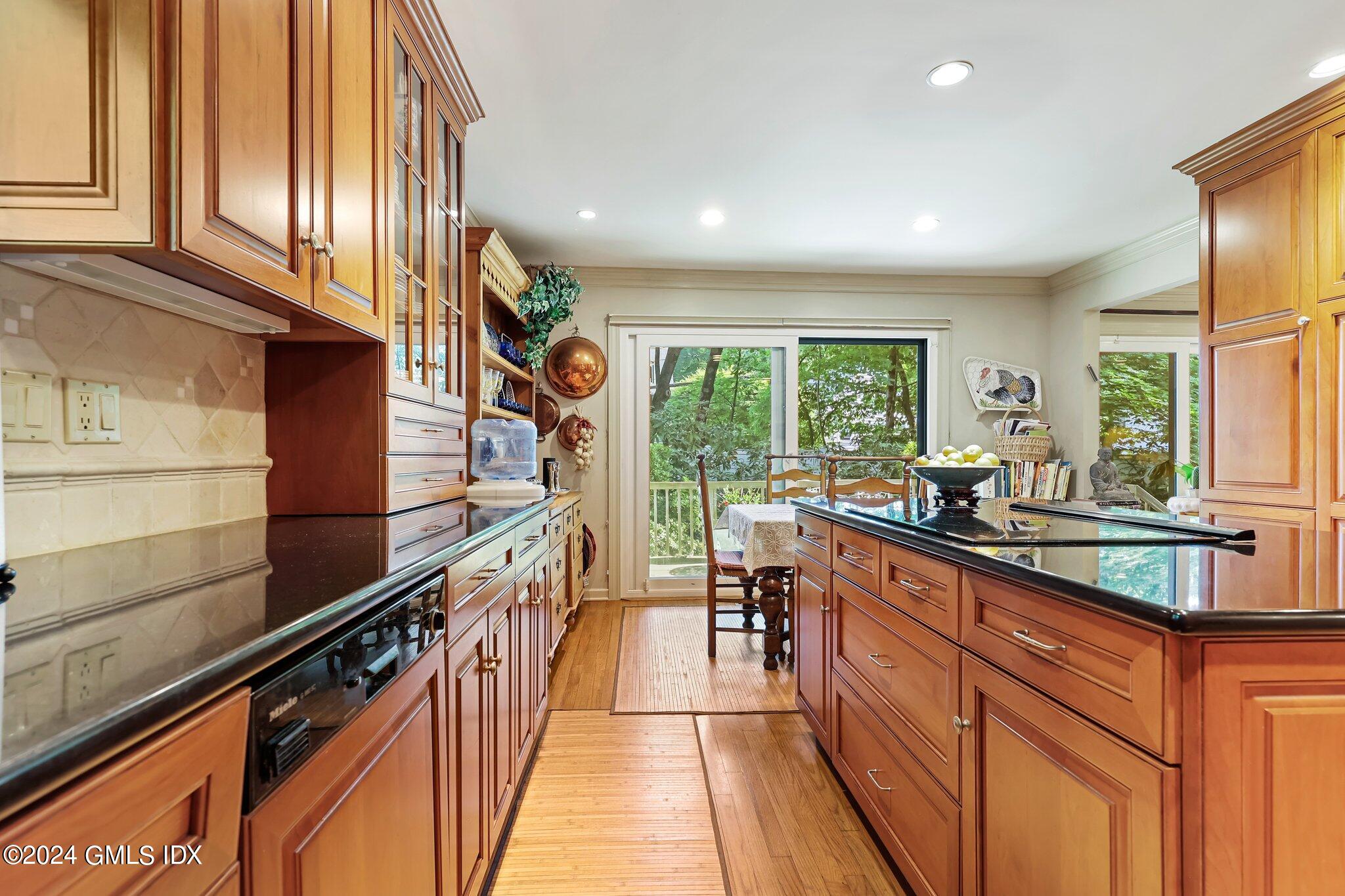500 River Road, Unit 15 Cos Cob, CT 06807 - Photo 13 of 42 Kitchen