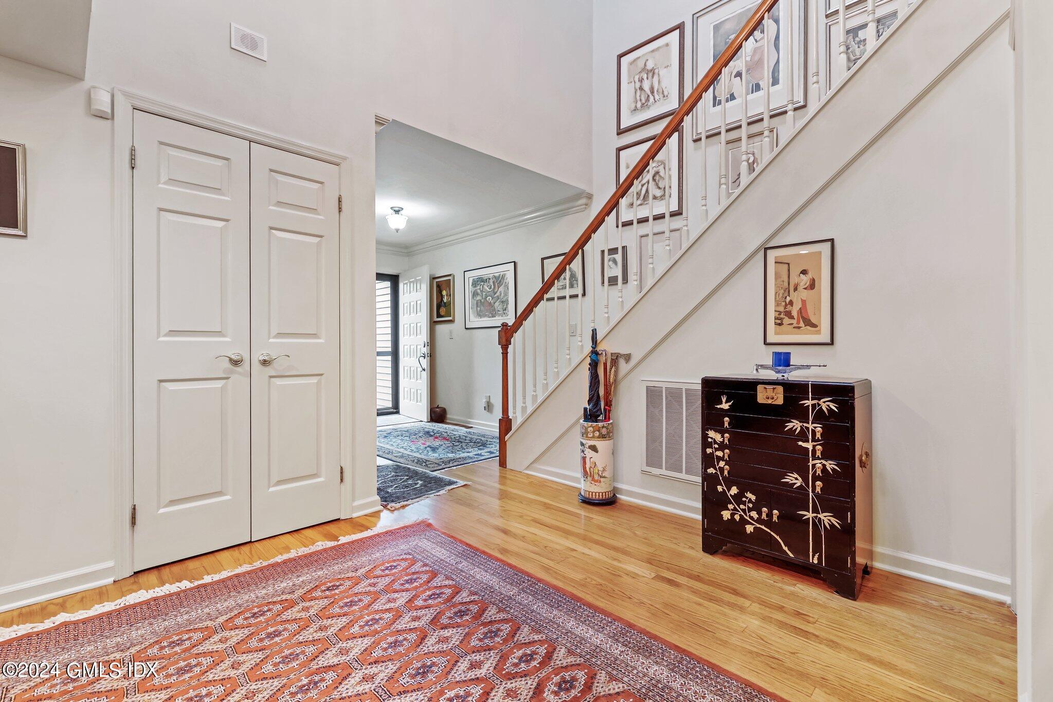 500 River Road, Unit 15 Cos Cob, CT 06807 - Photo 4 of 42 Foyer