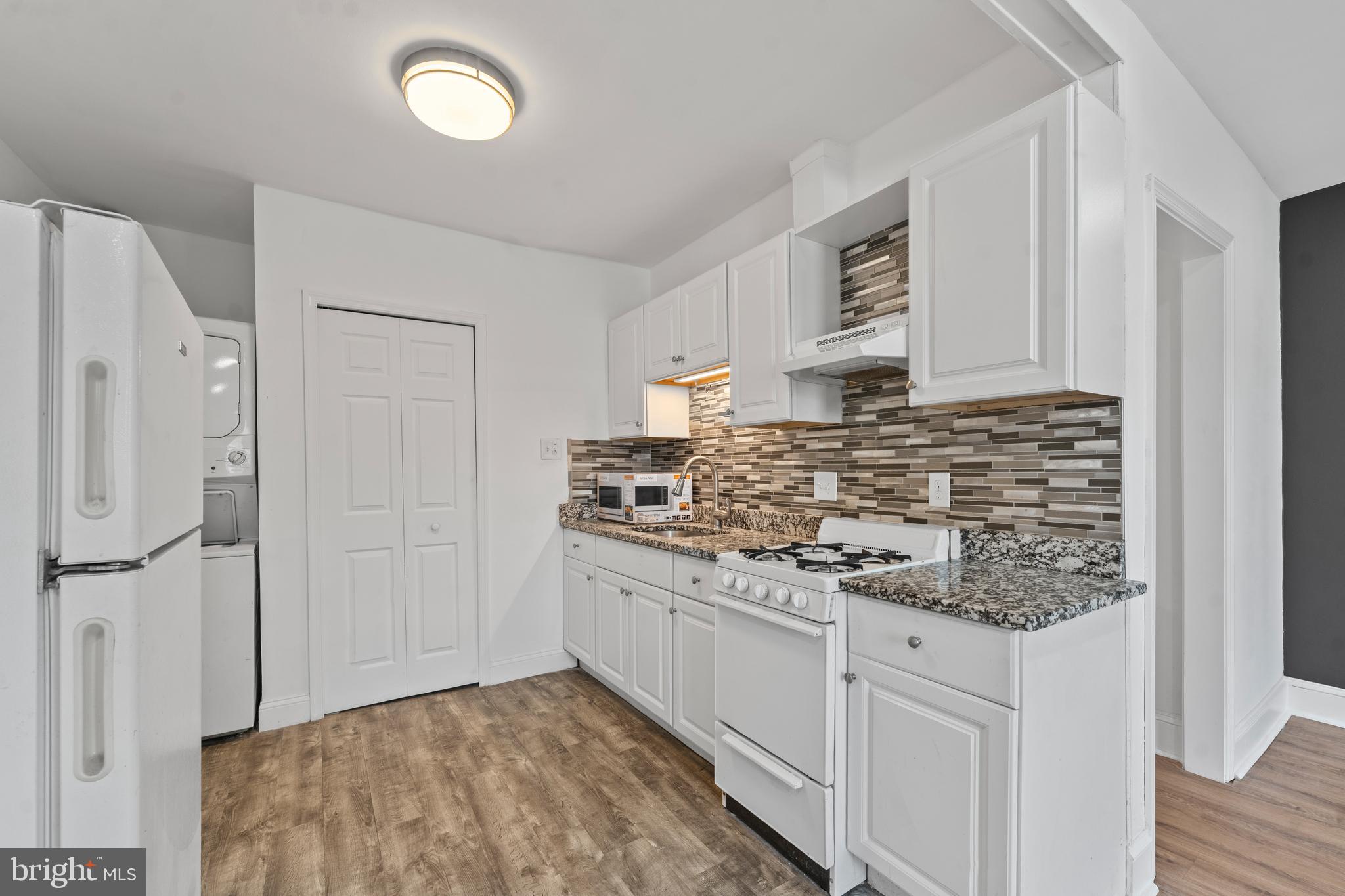 522 South 5th Street, Unit 3 Philadelphia, PA 19147 - Photo 3 of 14