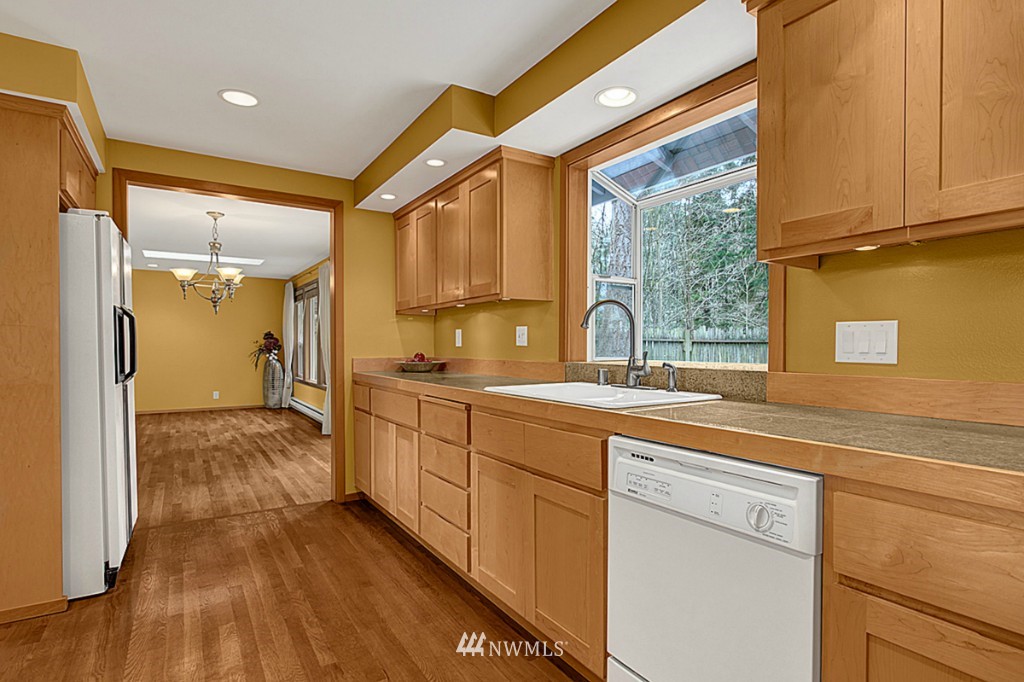 23324 19th Place West Bothell, WA 98021 - Photo 8 of 15