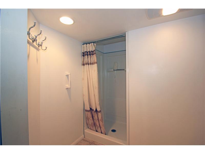 328 Rockhill Road Pittsburgh, PA 15243 - Photo 19 of 25 Full Bath. This is a better look at the shower stall.