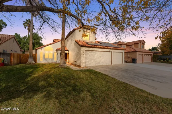 $550,000 | 1555 Berkshire Drive, Palmdale, CA 93551