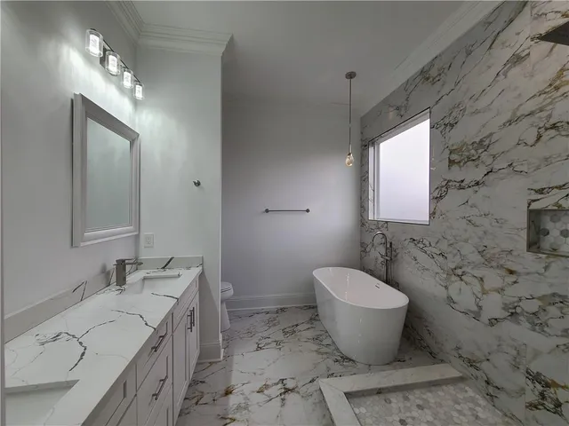 $2,532 | 8501 Prince Drive, Chalmette, LA 70043