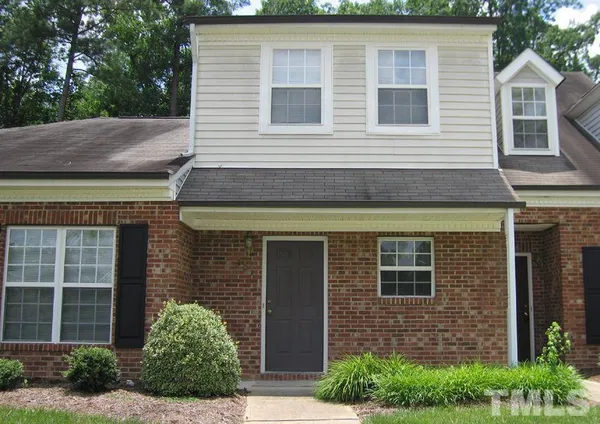 $1,425 | 101 Rock Haven Road, Unit C301, Carrboro, NC 27510