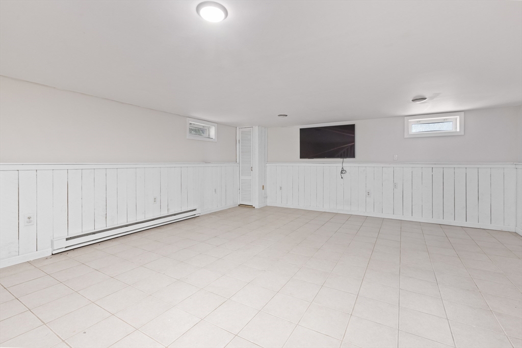 58 Neillian Way, Unit 58 Bedford, MA 01730 - Photo 14 of 23 a view of an empty room