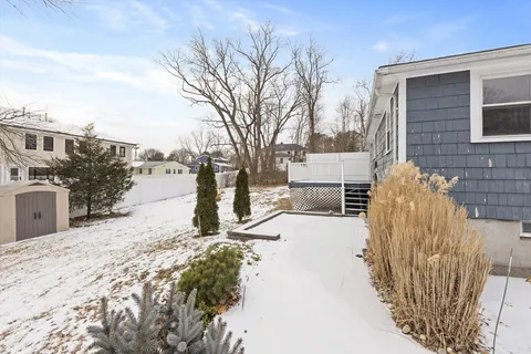 $498,000 | 58 Neillian Way, Unit 58, Bedford, MA 01730