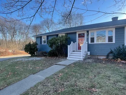 $498,000 | 58 Neillian Way, Unit 58, Bedford, MA 01730