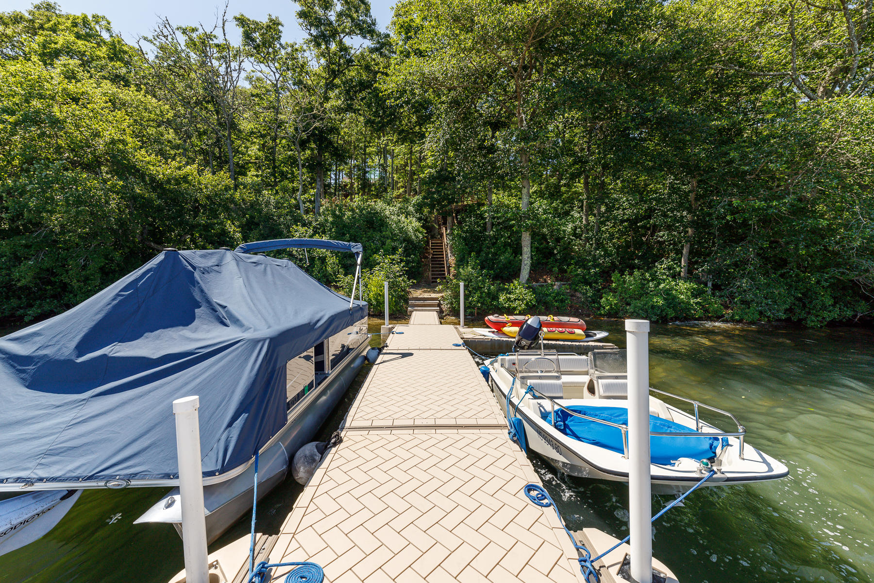 252 Valley Road Plymouth, MA 02360 - Photo 69 of 78 a small view of a swimming pool with wooden deck