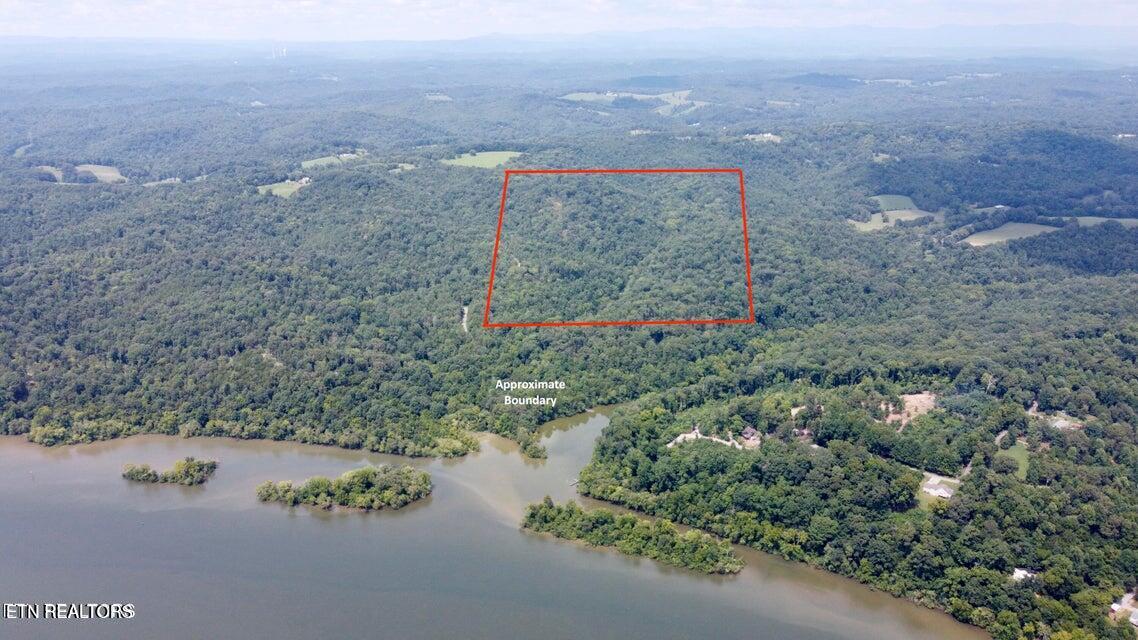 Valley Road Loudon, TN 37774 - Photo 3 of 11 20241009153740667961000000-o