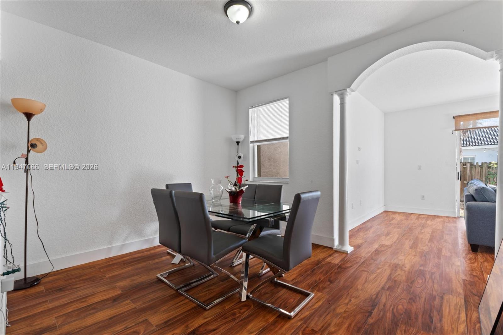 836 Southwest 154th Path Miami, FL 33194 - Photo 4 of 20