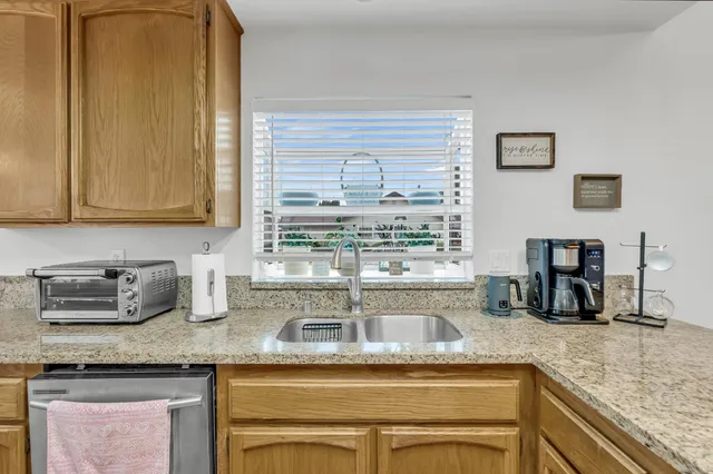 $515,000 | 323 Emerald Oak Drive, Galt, CA 95632