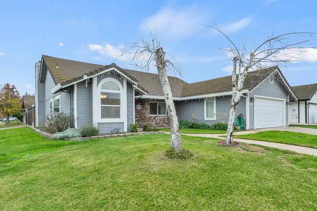 $515,000 | 323 Emerald Oak Drive, Galt, CA 95632