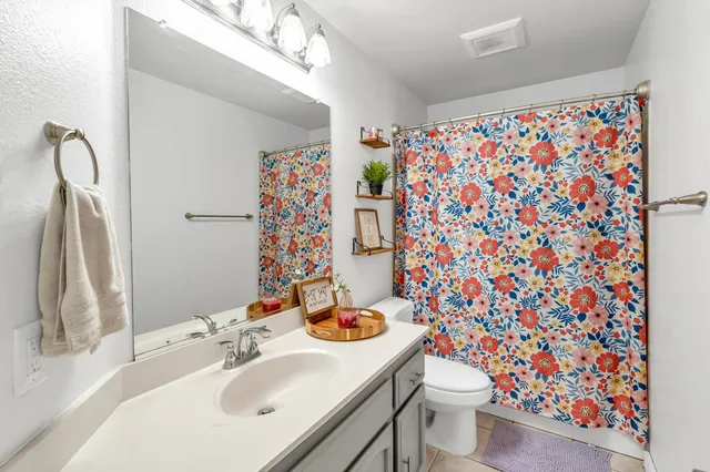 $515,000 | 323 Emerald Oak Drive, Galt, CA 95632