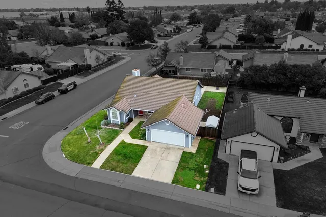 $515,000 | 323 Emerald Oak Drive, Galt, CA 95632