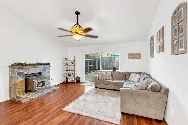 $515,000 | 323 Emerald Oak Drive, Galt, CA 95632