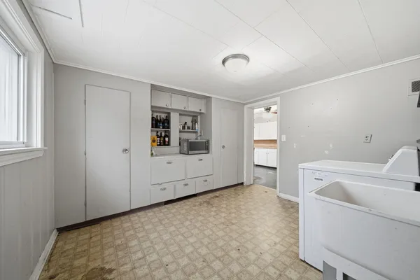 $219,875 | 411 Kilbuck Street West, Tecumseh, MI 49286