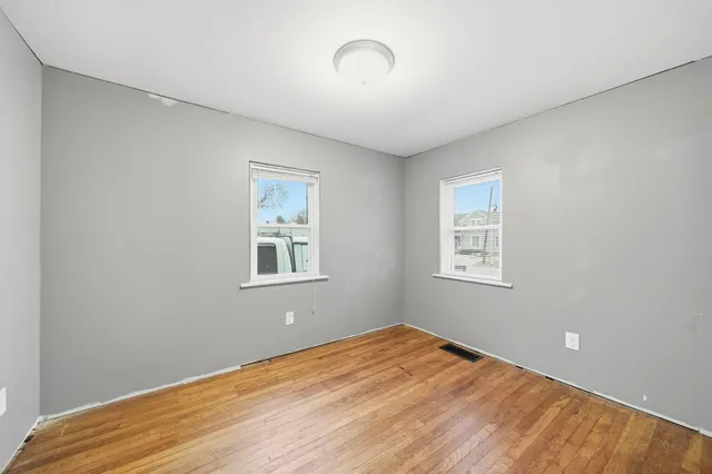 $229,875 | 411 Kilbuck Street West, Tecumseh, MI 49286