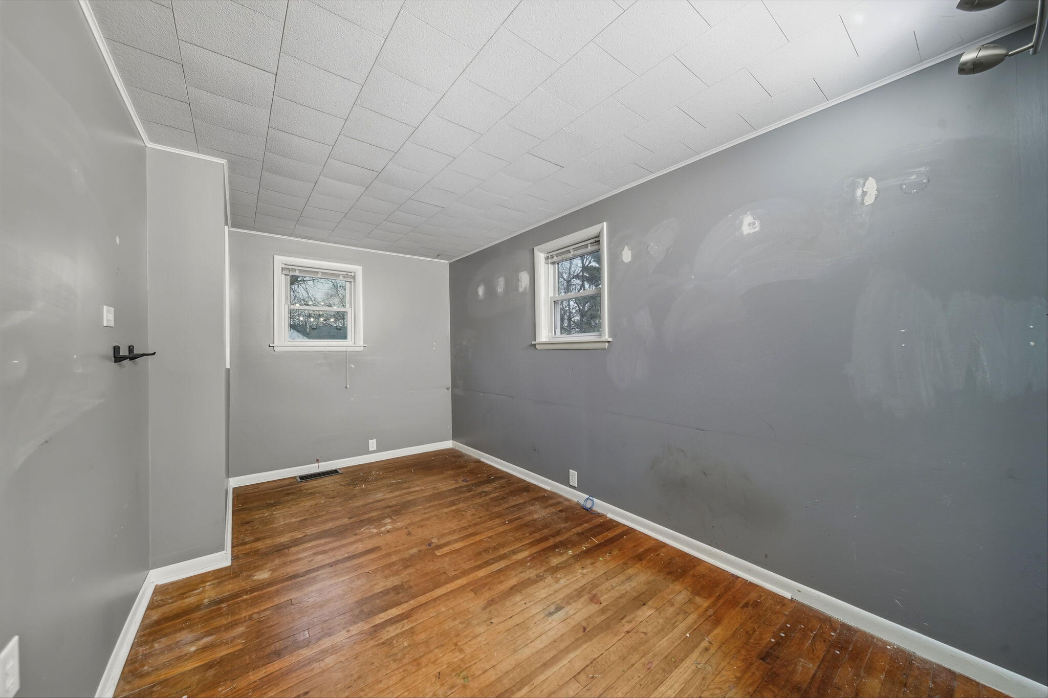 411 Kilbuck Street West Tecumseh, MI 49286 - Photo 16 of 49 14-web-or-mls-615fa8f2-caa1-438c-8ca0-83