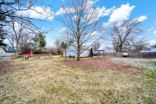 $229,875 | 411 Kilbuck Street West, Tecumseh, MI 49286