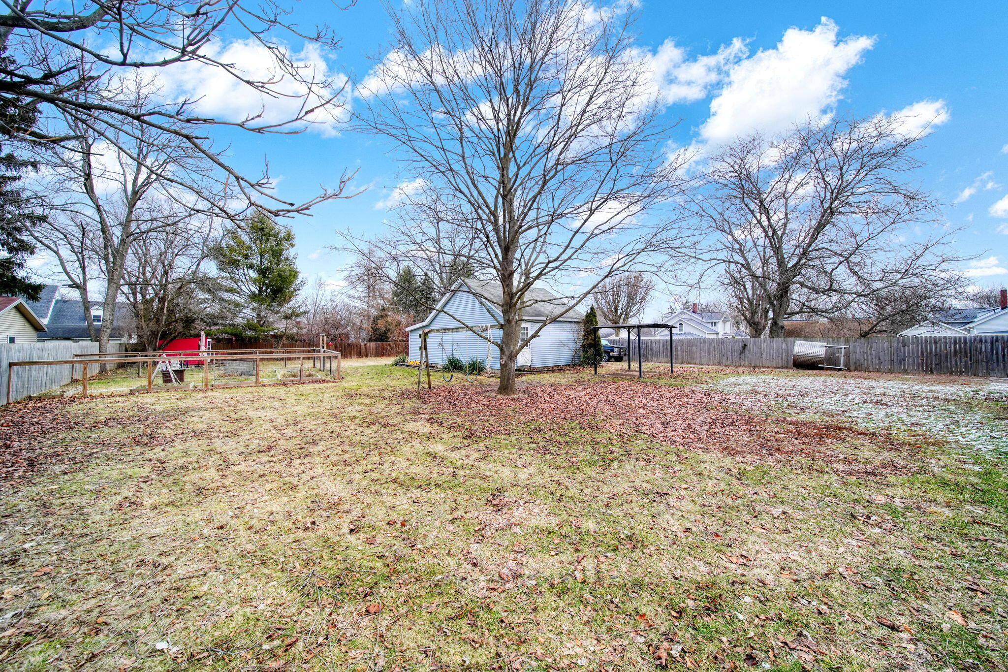 411 Kilbuck Street West Tecumseh, MI 49286 - Photo 32 of 49 32-web-or-mls-DSC06128_HDR