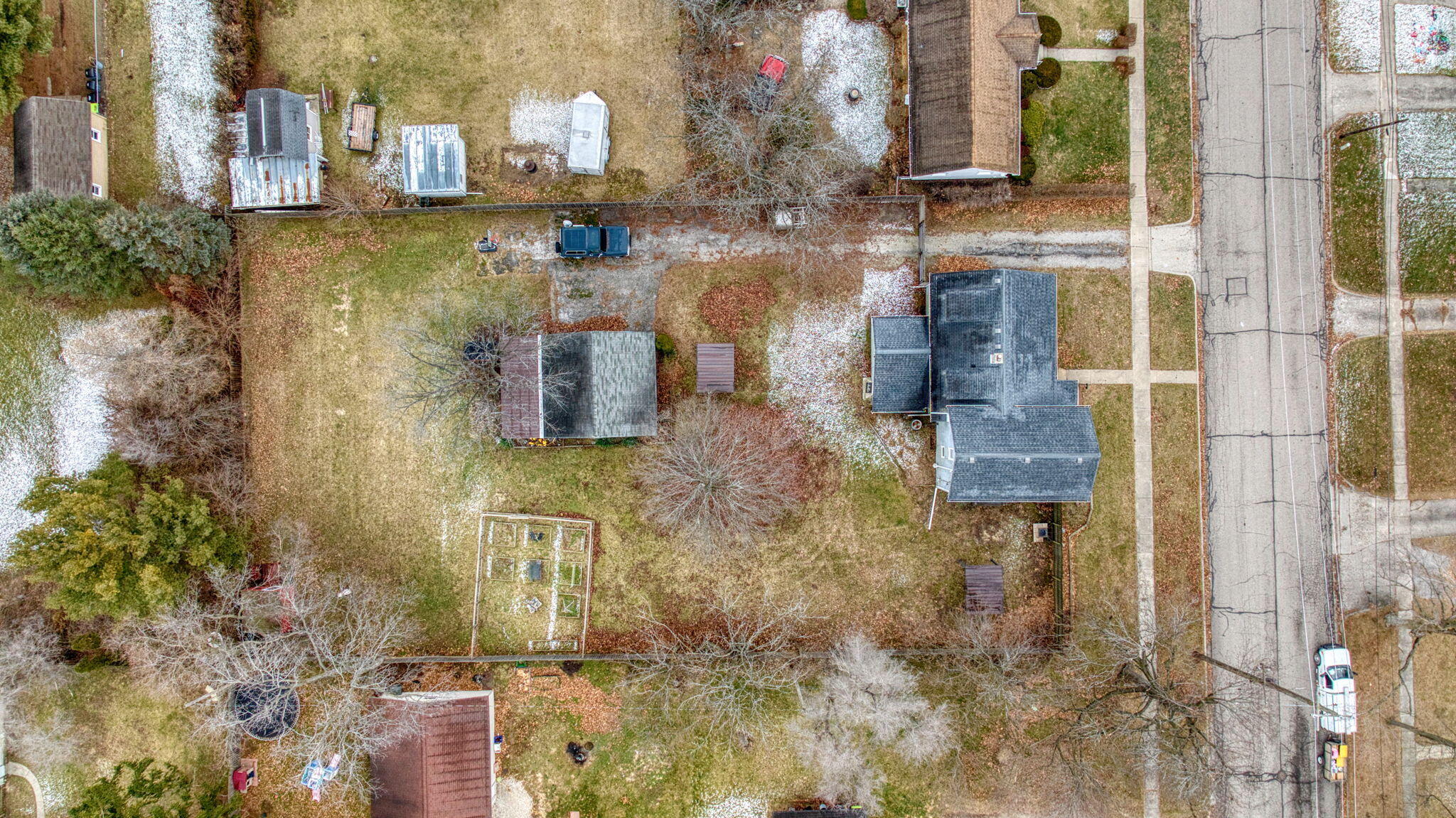 411 Kilbuck Street West Tecumseh, MI 49286 - Photo 44 of 49 44-web-or-mls-DJI_0298_HDR