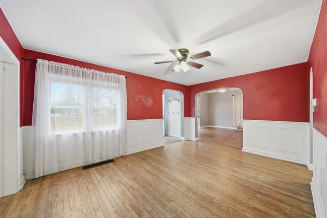 $229,875 | 411 Kilbuck Street West, Tecumseh, MI 49286