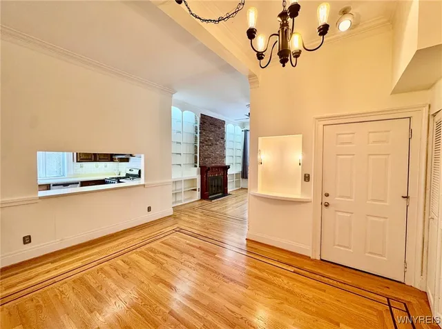 $1,700 | 25 Whitney Place, Buffalo, NY 14201