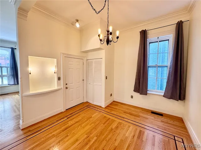$1,700 | 25 Whitney Place, Buffalo, NY 14201