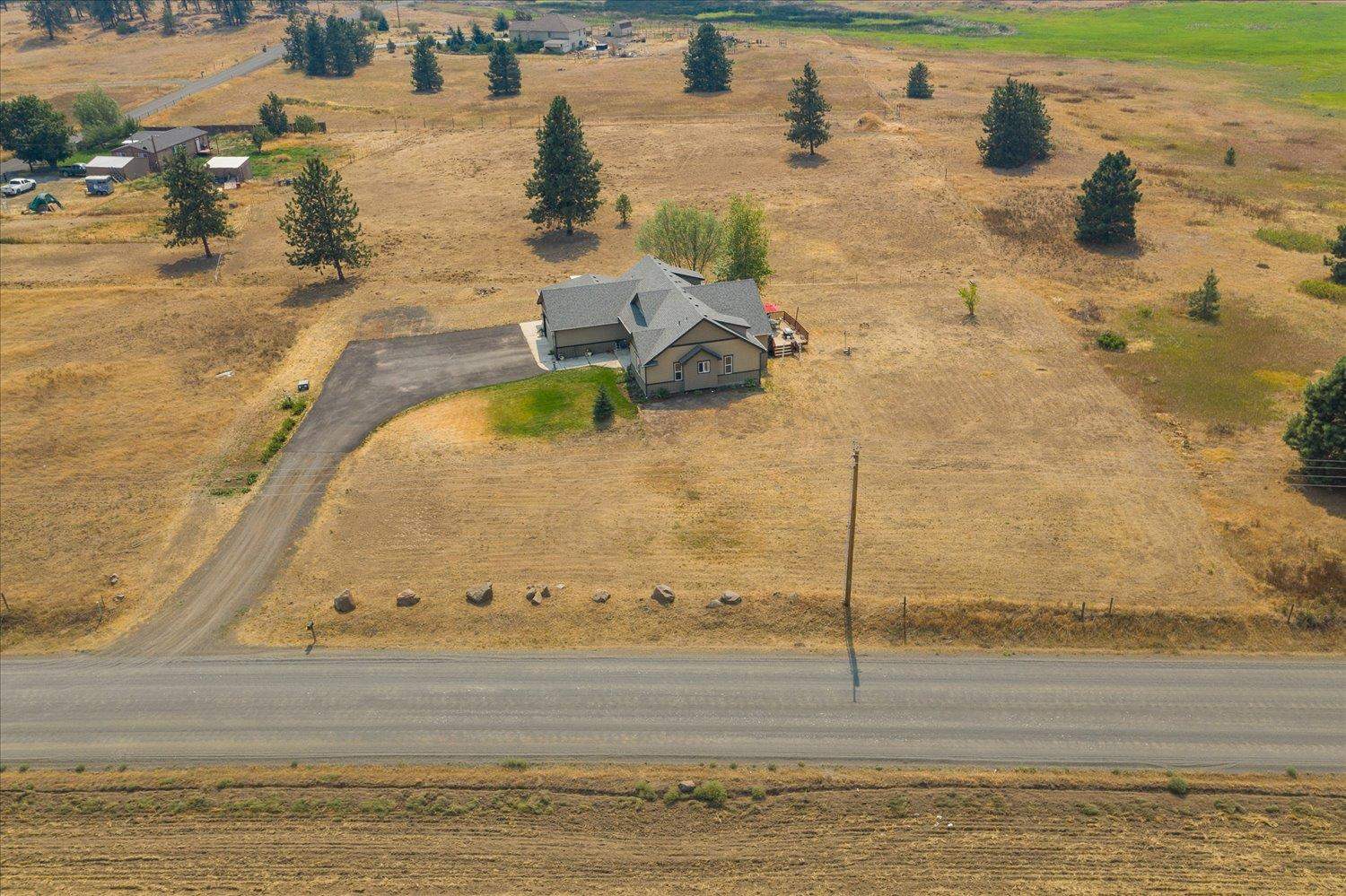 17227 West Jacobs Road Spokane, WA 99224 - Photo 36 of 40