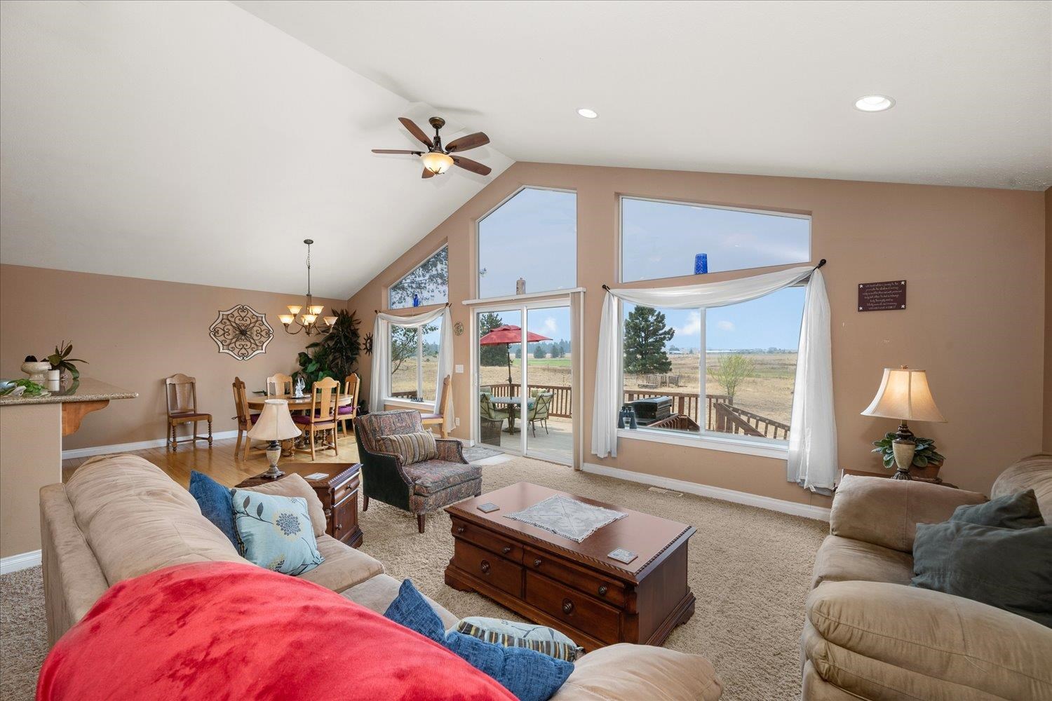 17227 West Jacobs Road Spokane, WA 99224 - Photo 8 of 40