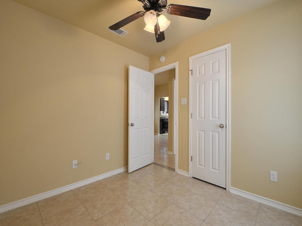 1200 Brendon Lee Lane Georgetown, TX 78626 - Photo 19 of 28